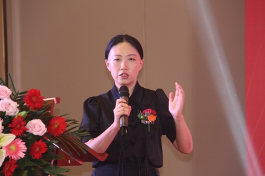 河南郑州:品乐家家庭健康文化艺术节隆重开幕