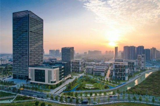 江门市第八次归侨侨眷代表大会召开:广泛凝聚侨心侨力侨智 积极参与建设侨都四大国家平台