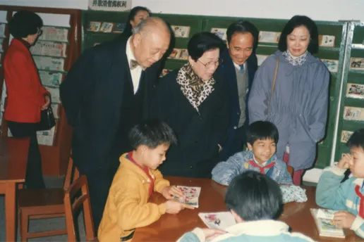 这位商界奇才,续写新会人的书香梦!