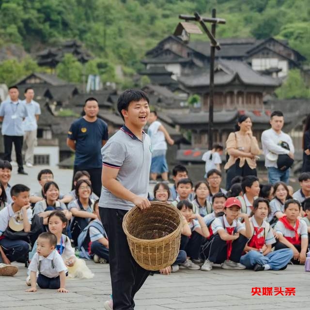 【乡村振兴】乌江寨：“共生”思想，做一个社会责任的景区