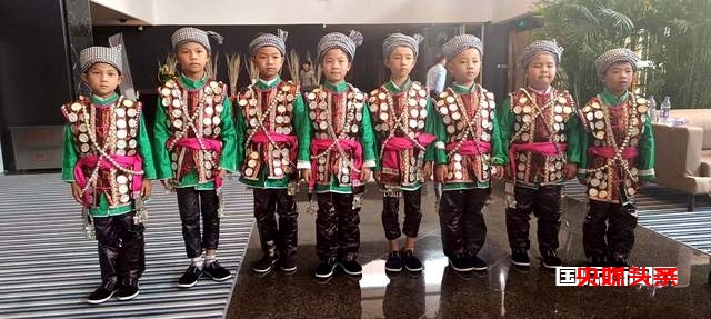 贵州从江小黄村:22位小歌手唱响“一带一路”