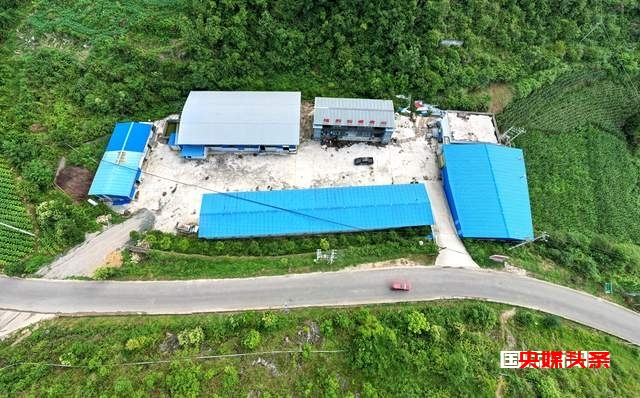 徐元刚一行到福泉调研刨汤腊肉发展,齐心协力助推乡村振兴