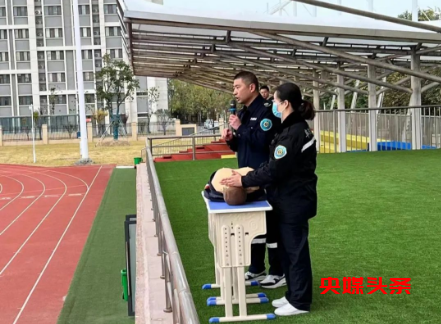 生命至上筑心间,“硬核”科普正当时 ——阜阳市成效高级中学举行消防疏散演练