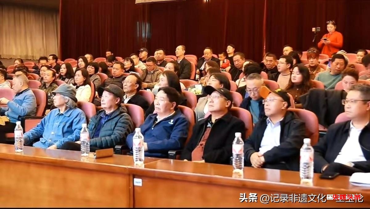 陈吉林60岁书法中国画作品展,七十余幅作品展现黔西杜鹃之美