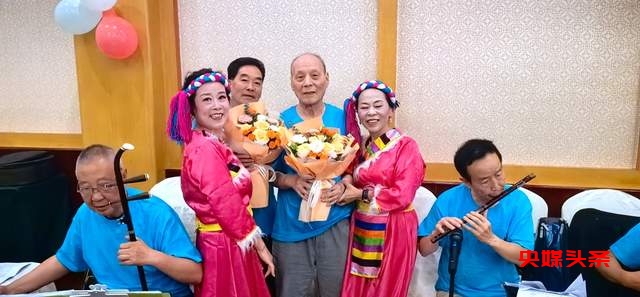 毕节八小红小兵宣传队,不忘初心,传承六十年经典,燃爆毕节山城