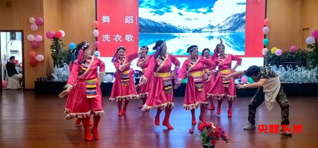 毕节八小红小兵宣传队,不忘初心,传承六十年经典,燃爆毕节山城