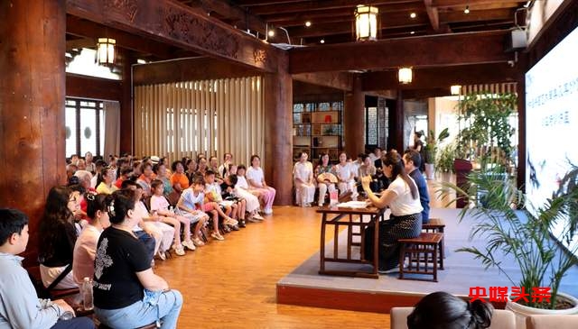 吴邦仕:“中国书画艺术审美及其价值应用”公益培训讲座顺利举办