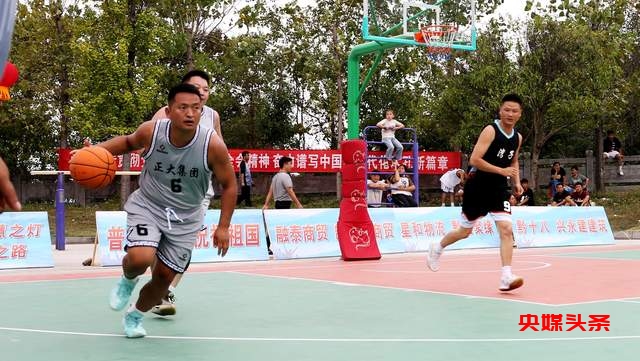 "燃爆金秋!2024金沙县木孔镇'红色木孔·秋收杯'篮球盛宴:14支跨界强队,五天四夜热血对决!"