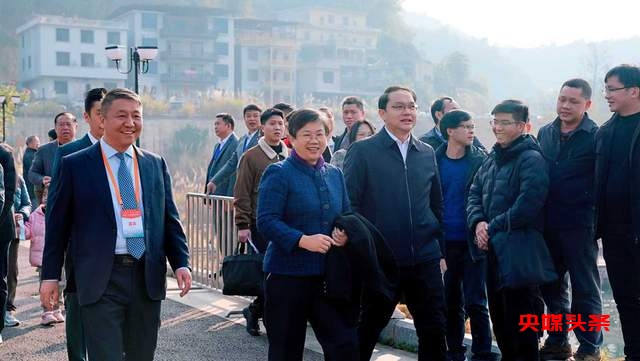 元旦盛启,金风玉露共鉴东兰新章——2025中国·东兰坡豪湖露营地璀璨启航