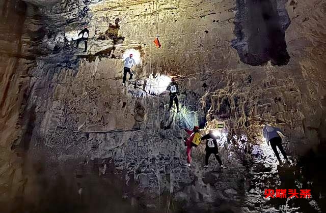 贵州神秘探险:银河洞飞拉达之旅,揭秘地心奇遇