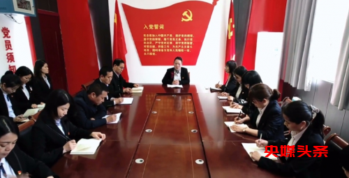 “凤凰涅槃”振翅飞——记长垣市魏庄街道中心学校校长胡晓慧