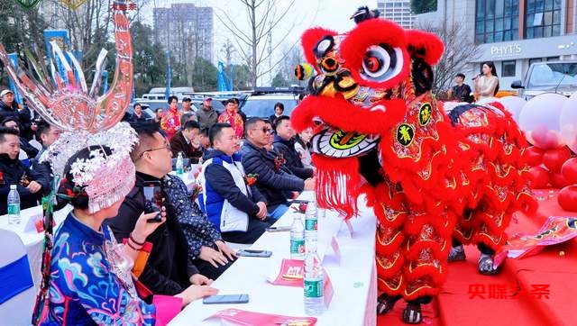 贵州路虎俱乐部接待中心暨大益茶云著店开业，掀起新热潮