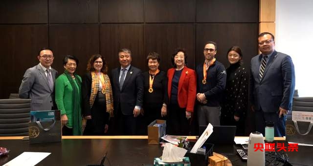 中加户外露营合作新纪元：李守文先生考察访问加拿大，共绘露营蓝图