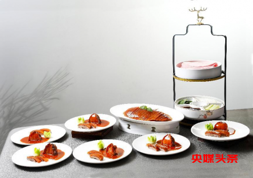 风雅蝶变——记中国烹饪大师成国富