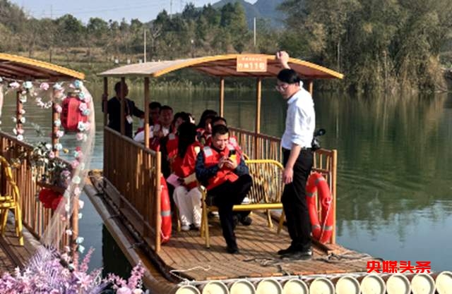 邂逅山水秘境，探访坡豪湖的生态之美与露营新风尚