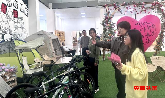 邂逅山水秘境，探访坡豪湖的生态之美与露营新风尚