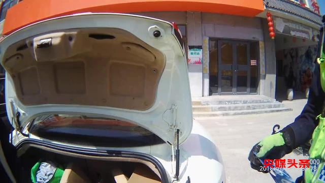 事发德州！“鲁A99999”街头被查，交警：罚款、拘留！