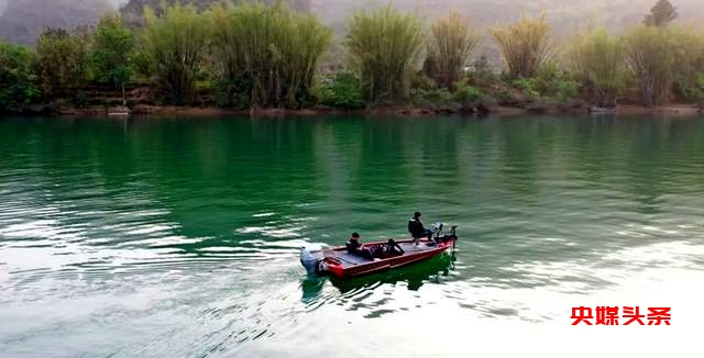 在被誉为“坡豪千岛湖”的秘境中，垂钓盛宴已燃情开启！