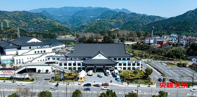 2025中国国际露营大会：以“会生长的入场证”播种绿色希望