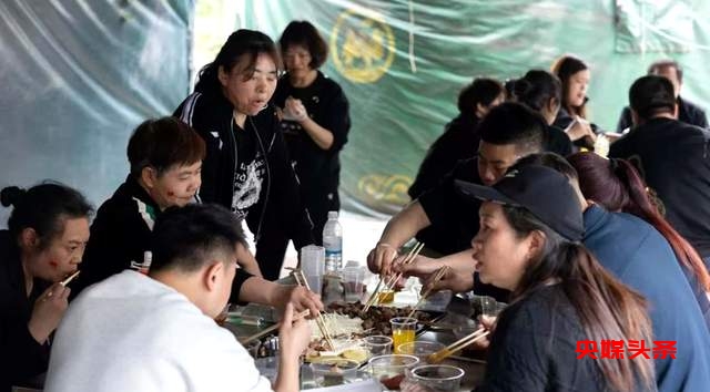 毕节创美大酒店迎来超燃员工团建活动，欢声笑语中凝聚团队力量！