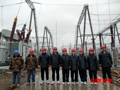 神华增辉——记神华联合建设有限公司董事长李辉