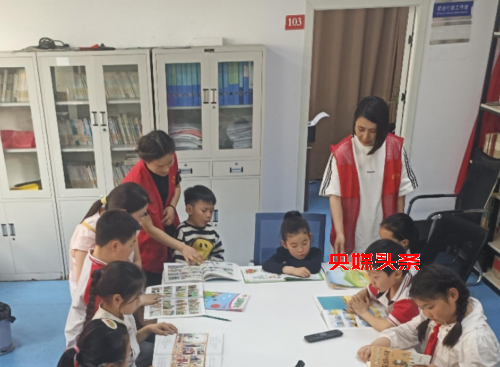 沭城街道叶庄社区开展“支部进小区  关爱暖人心”便民服务活动