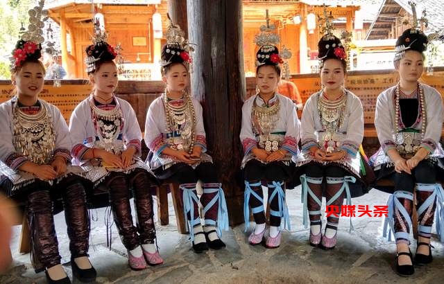 2025年“五一”黄金周：从江县变身欢乐海洋，民俗文化与自然风光引爆旅游热潮