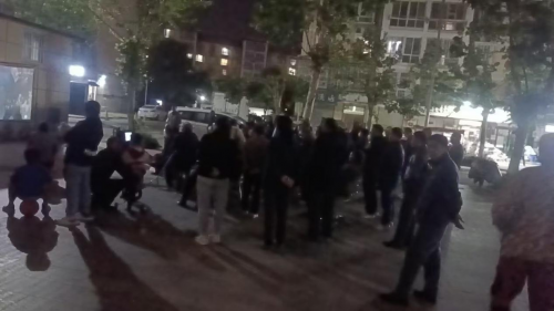 江苏沭阳：公益电影进小区 温暖光影润民心