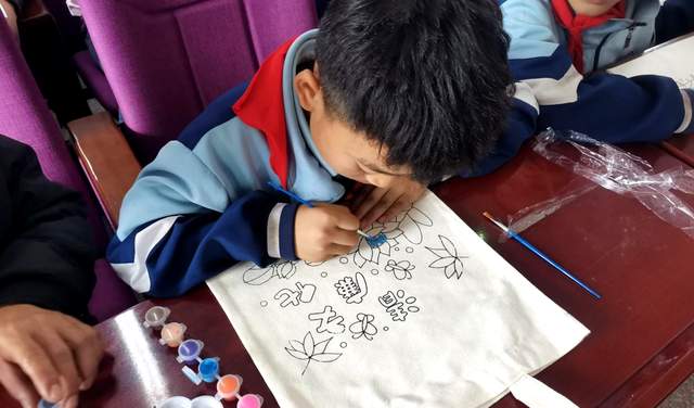 2025国际家庭日：贵阳三级妇联联动，打造家校社协同育人新典范