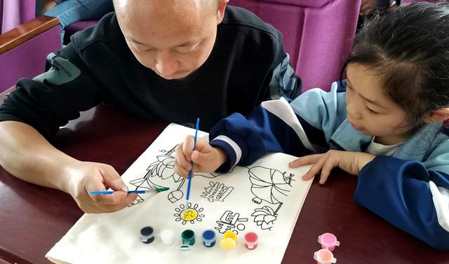 2025国际家庭日：贵阳三级妇联联动，打造家校社协同育人新典范