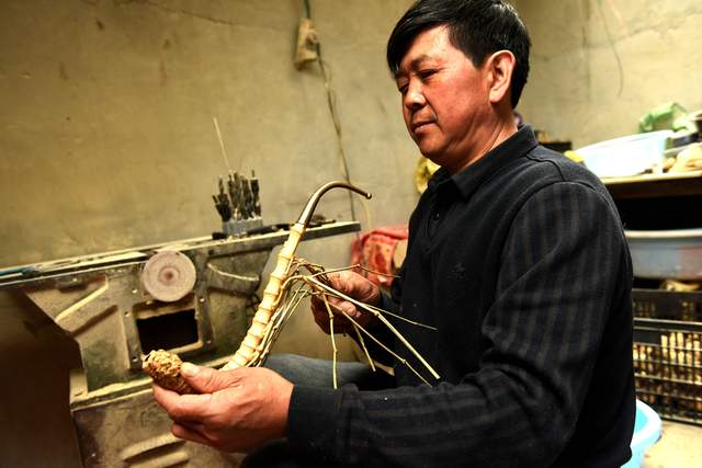 朱才美：创新与传承“竹烟斗”助推乡村振兴焕发新的生机与活力