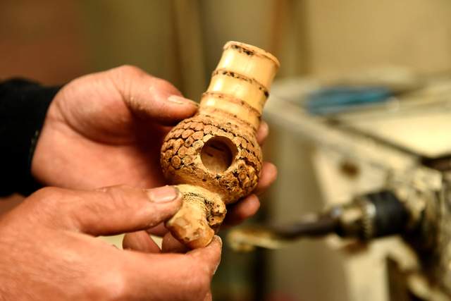 朱才美：创新与传承“竹烟斗”助推乡村振兴焕发新的生机与活力