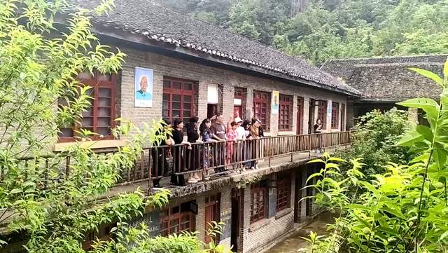 潘玉华：以纸为媒，唤醒丹寨非遗之魂