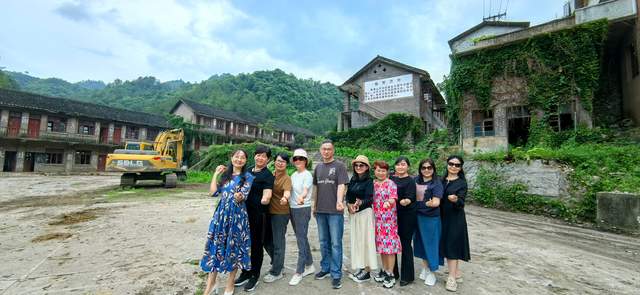 潘玉华：以纸为媒，唤醒丹寨非遗之魂