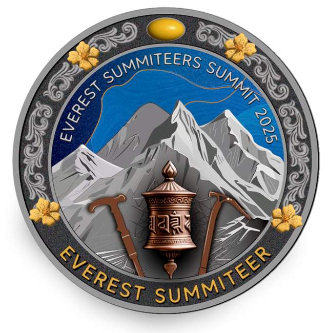 2025尼泊尔珠峰登顶者峰会：勇者荣耀，中国智造闪耀雪山之巅