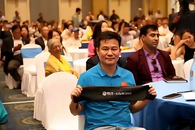 中国露营之家闪耀尼泊尔萨加玛塔日庆典，开启中尼户外运动新篇章