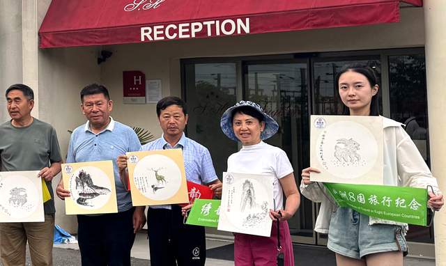 当东方墨韵邂逅欧陆风情，非遗茫父颖拓惊艳欧洲！