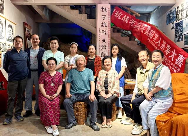 茶香伴读抗战史：杜宁美术馆打造沉浸式红色文化体验