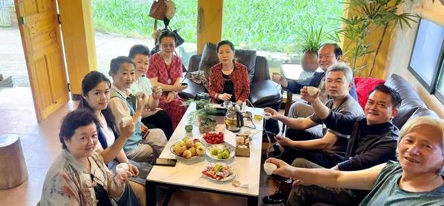 茶香伴读抗战史：杜宁美术馆打造沉浸式红色文化体验