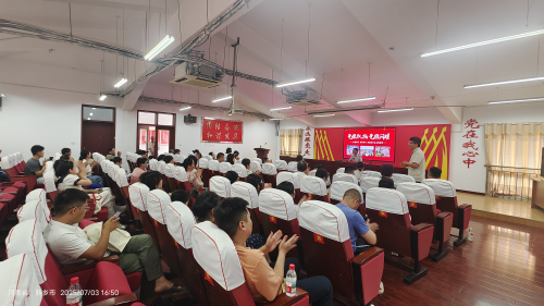 共鉴乡村振兴路 携手同行新征程——高校领导与专家走进新乡县东大阳堤村