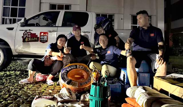 榕江洪灾大救援：团结之光穿透阴霾，照亮希望之路