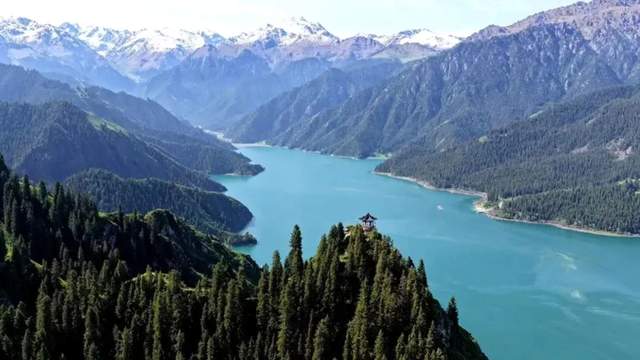 2025中国最大户外露营盛会 天山天池等你来探