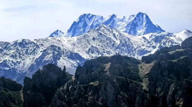 2025中国最大户外露营盛会 天山天池等你来探