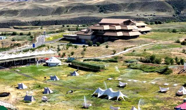 2025中国最大户外露营盛会 天山天池等你来探