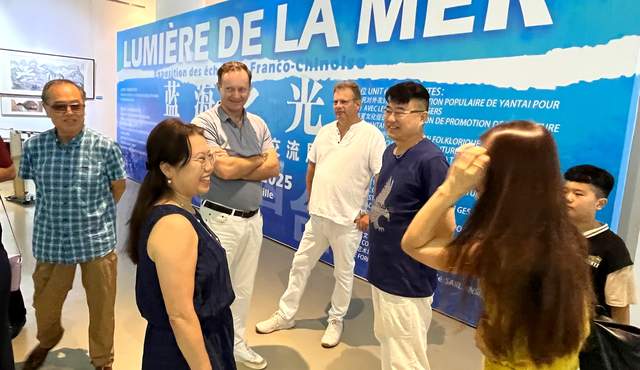 艺术无国界！中法名家画作联展今日在烟台美术馆开展