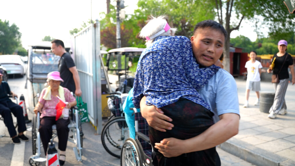 苔花如米小，也学牡丹开——记太康县乡村仁医陈国厂