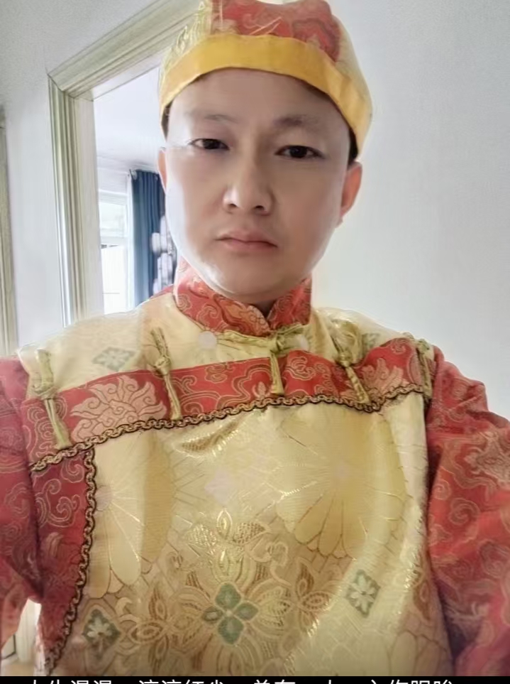 主持人张俊园：十余年舞台深耕，婚礼是强项，压轴是底气